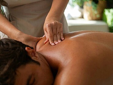 Post-Workout Soreness in Dubai Gyms: Why Deep Muscle Recovery Massage Speeds Up Recovery